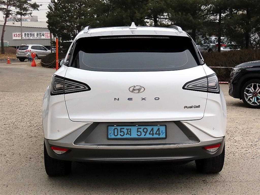HYUNDAI Nexo - Vista 4