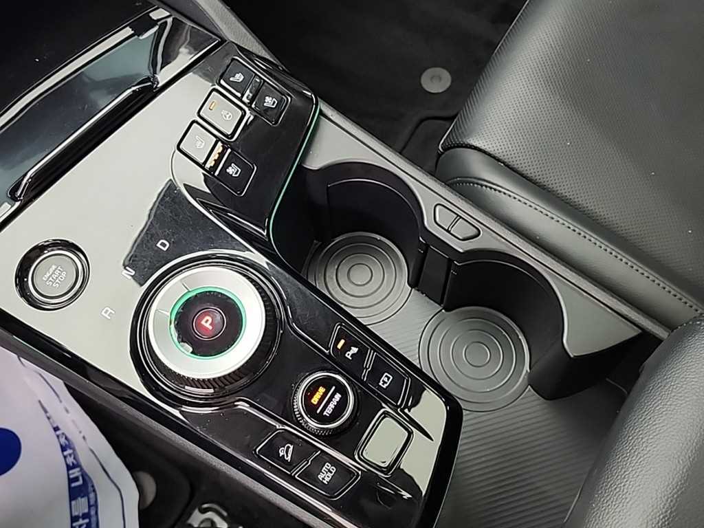 KIA Sportage - Vista 8