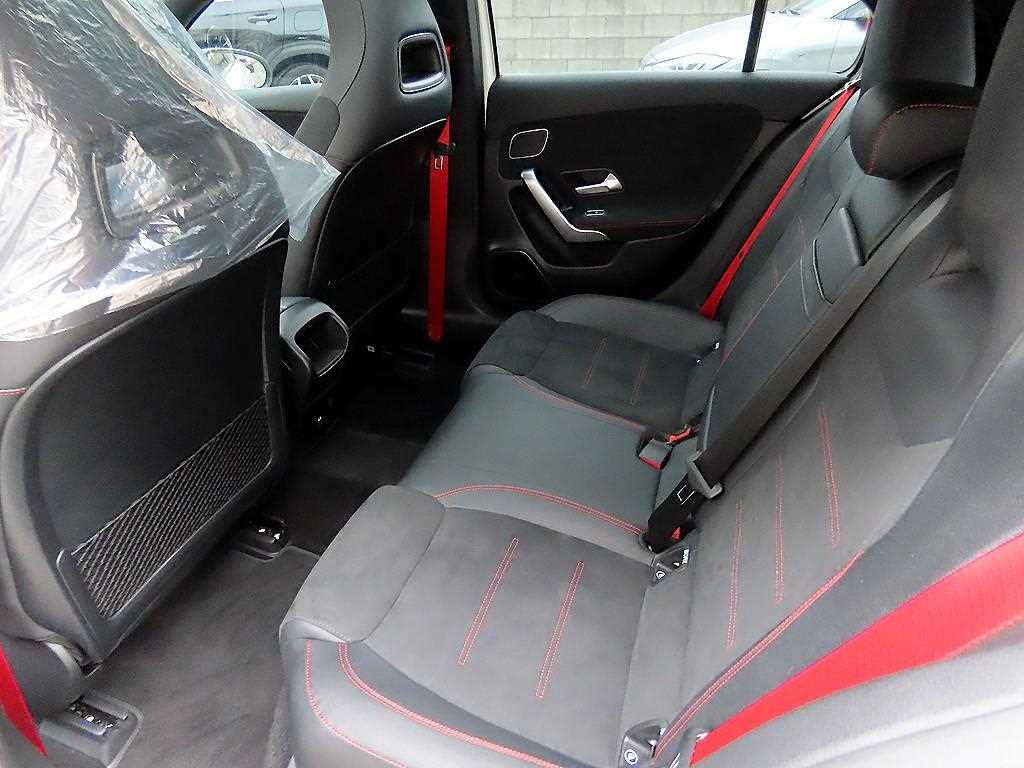 Mercedes Benz A Class - Vista 6