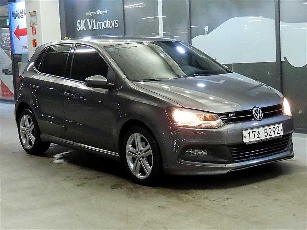 Volkswagen polo 2014 Gris - Importación desde Corea - HF Imports Iquique - Foto 1