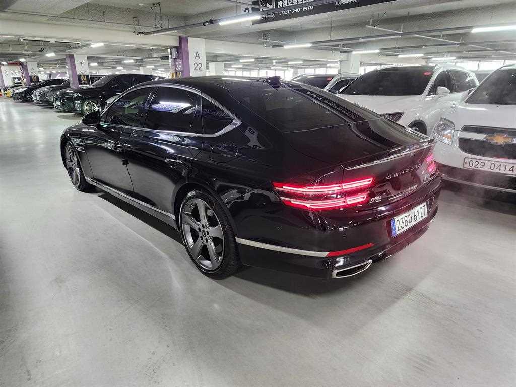 Genesis G80 - Vista 4