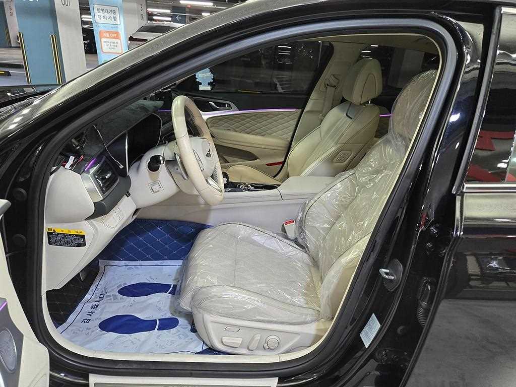 Genesis G70 - Vista 7