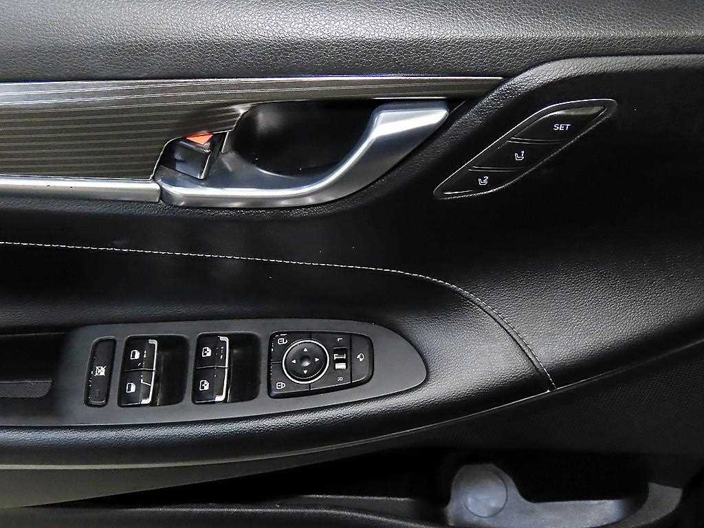 HYUNDAI Grandeur 2017 Gris - Importación desde Corea - HF Imports Iquique - Foto 13