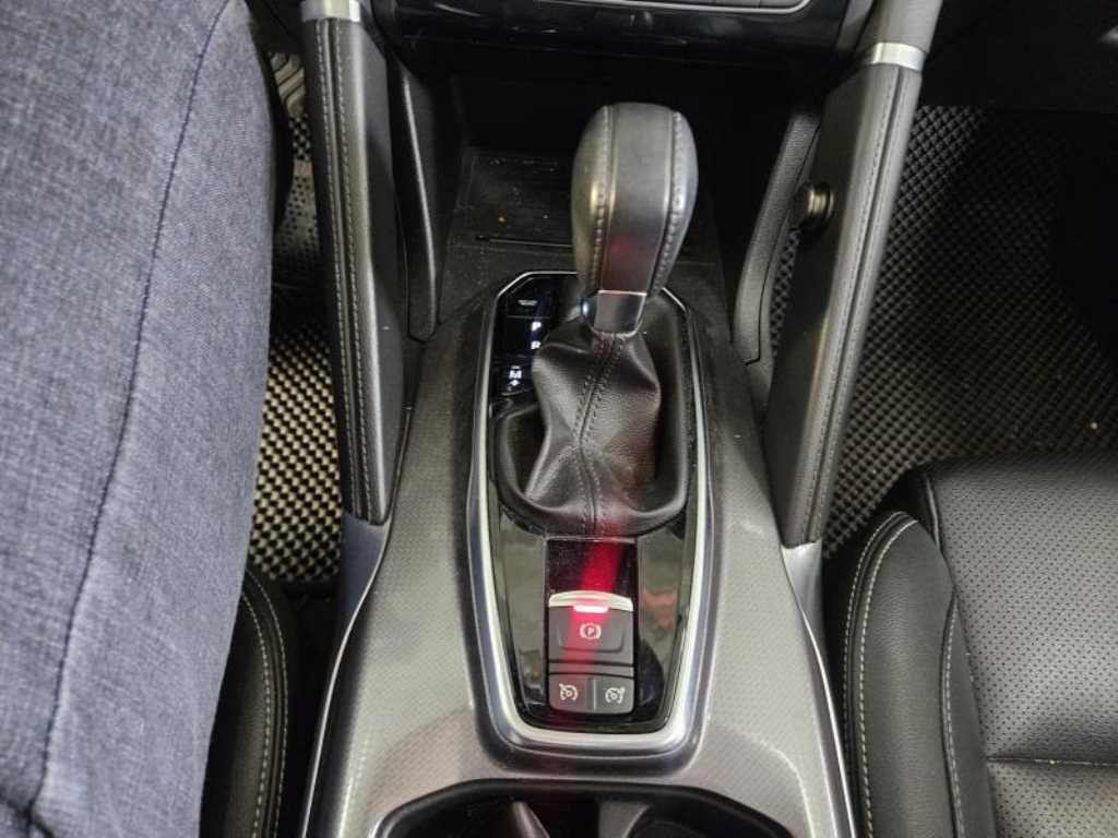 SAMSUNG QM6 - Vista 8