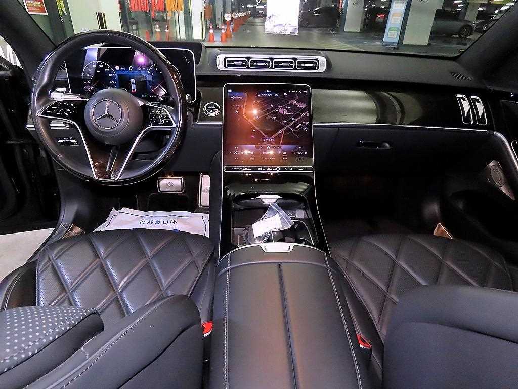 Mercedes Benz S Class - Vista 10