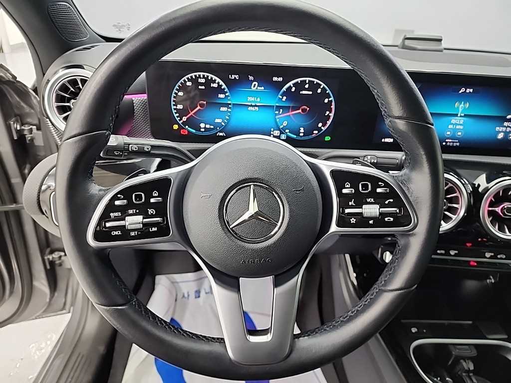 Mercedes Benz A Class - Vista 9