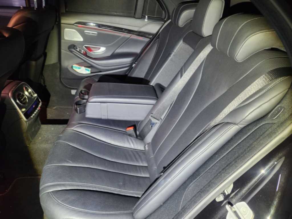 Mercedes Benz S Class - Vista 5