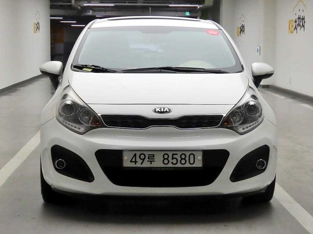 KIA Pride 2013 - Importación desde Corea - HF Imports Iquique - Foto 1