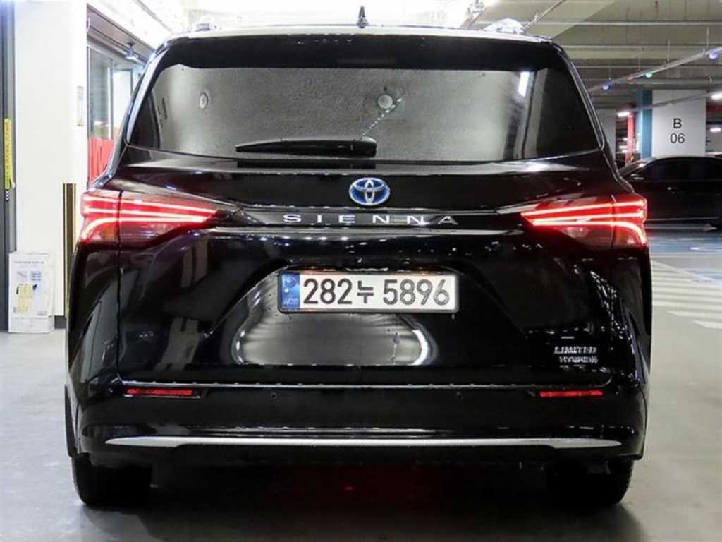 Toyota Siena - Vista 5