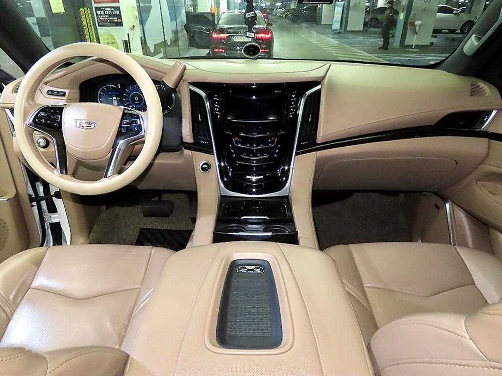 Cadillac Escalade - Vista 10