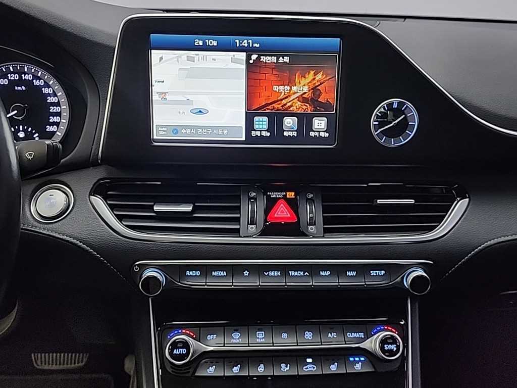 HYUNDAI Grandeur - Vista 10