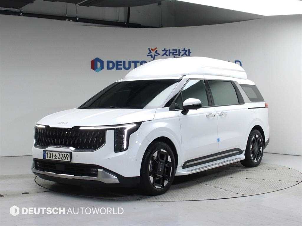 KIA Carnival 2024 Blanco - Importación desde Corea - HF Imports Iquique - Foto 1