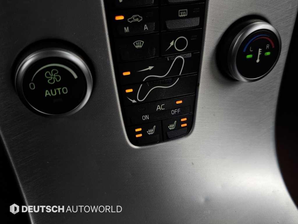 Volvo C30 2011 Negro - Importación desde Corea - HF Imports Iquique - Foto 17