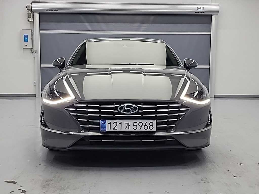 HYUNDAI Sonata - Vista 2