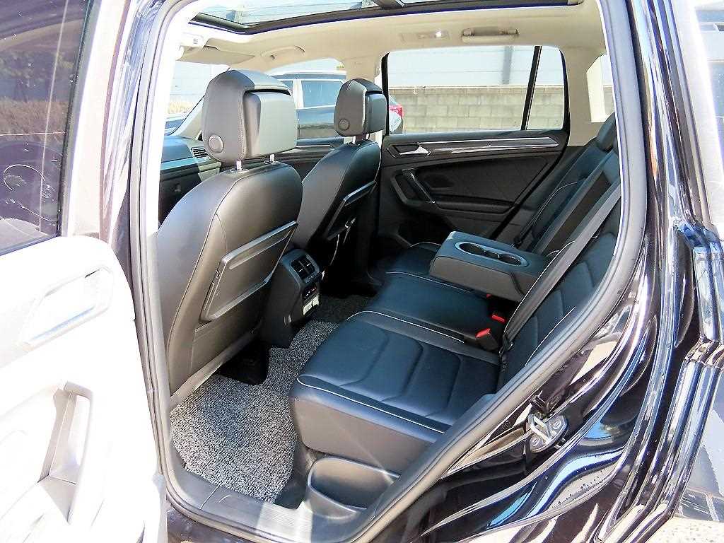 Volkswagen Tiguan - Vista 6