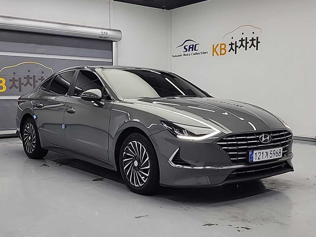 HYUNDAI Sonata - Vista 4