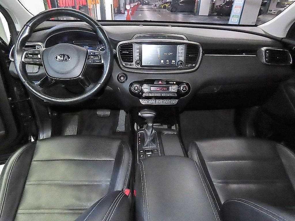 KIA Sorento - Vista 10