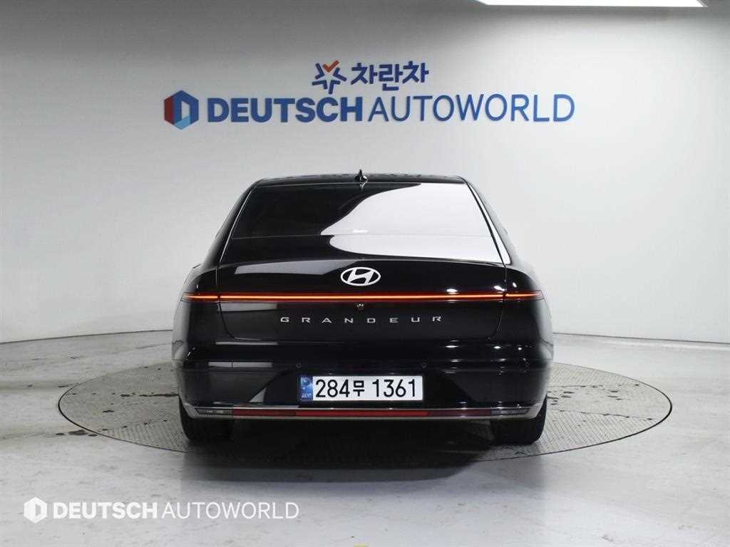 HYUNDAI Grandeur - Vista 4