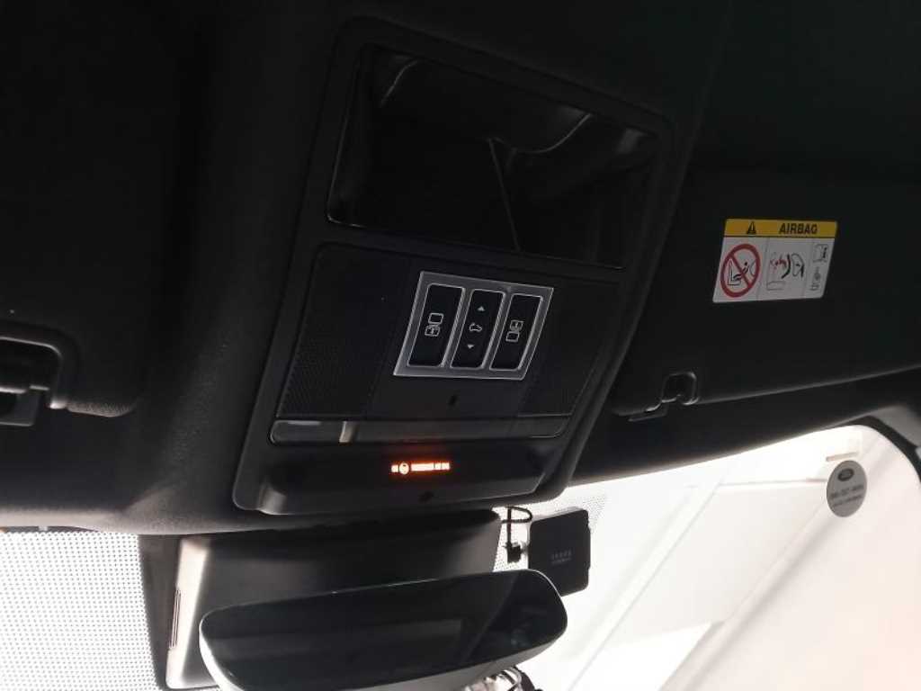 Land Rover Discovery 2017 Blanco - Importación desde Corea - HF Imports Iquique - Foto 13