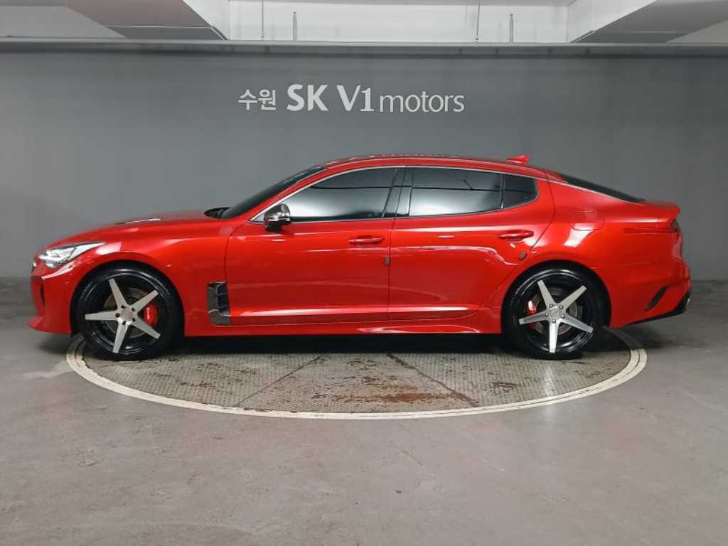 KIA Stinger - Vista 3