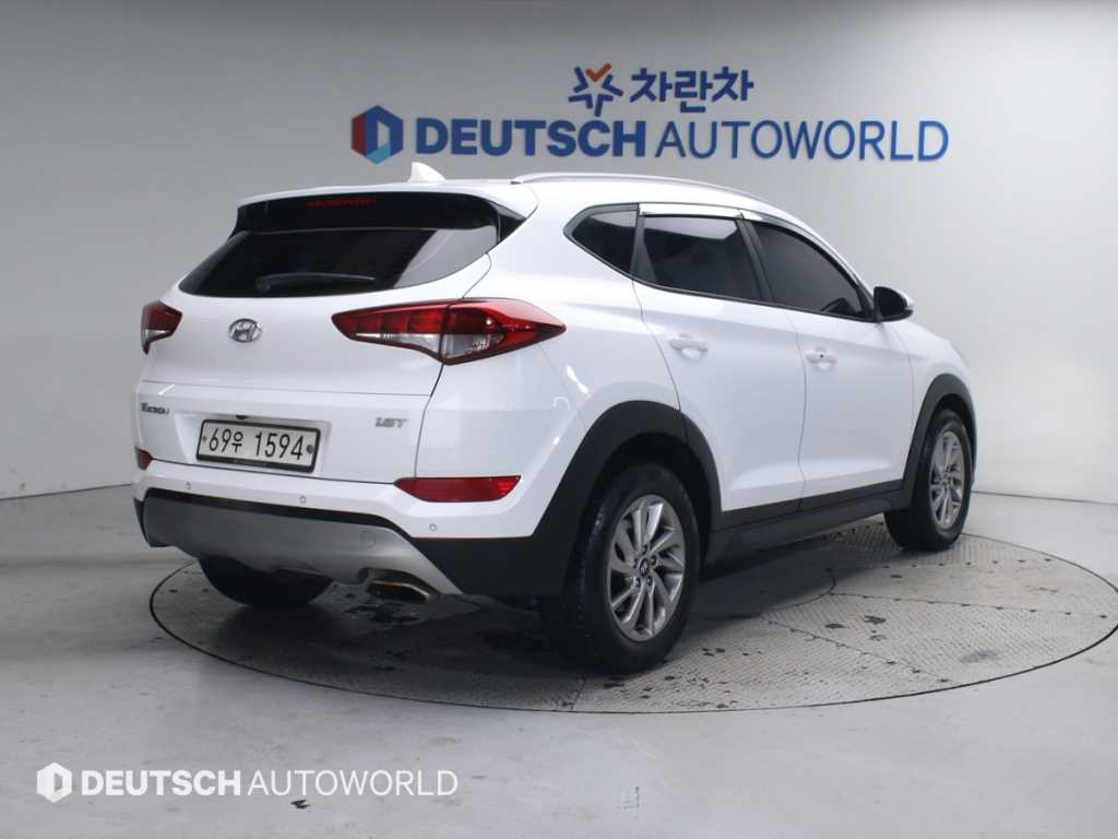 HYUNDAI Tucson - Vista 2