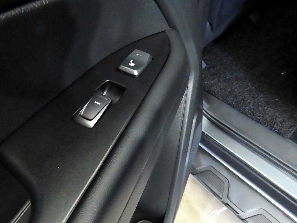 Ssangyong Rexton 2022 Gris - Importación desde Corea - HF Imports Iquique - Foto 17