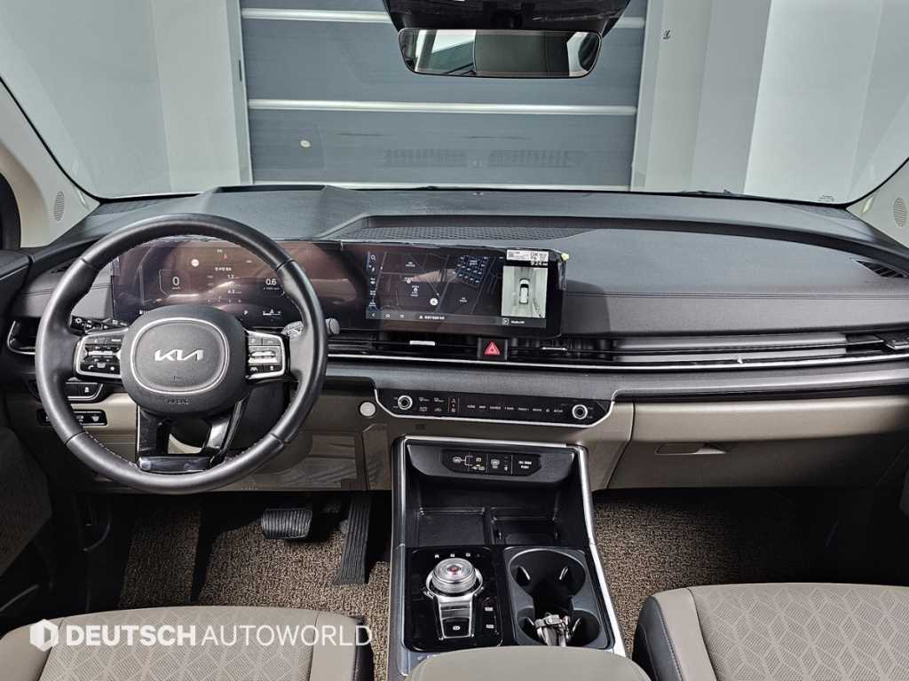 KIA Carnival - Vista 7