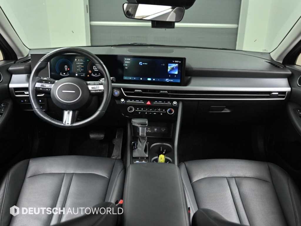 HYUNDAI Sonata - Vista 7