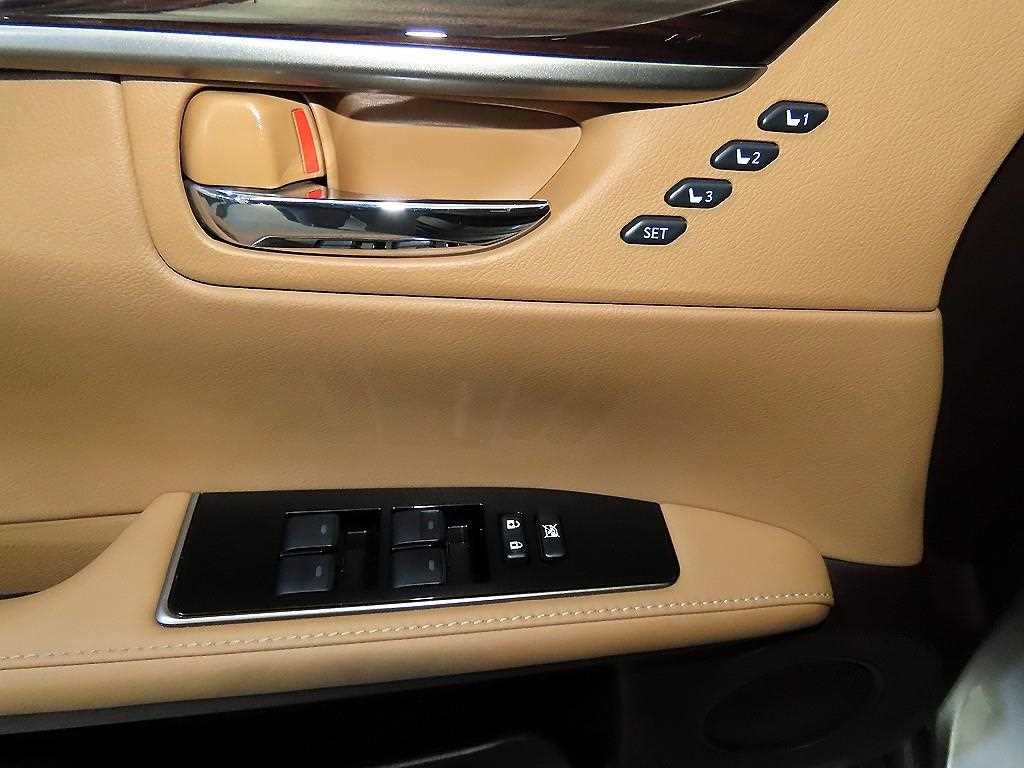 Lexus ES 2018 Gris - Importación desde Corea - HF Imports Iquique - Foto 13