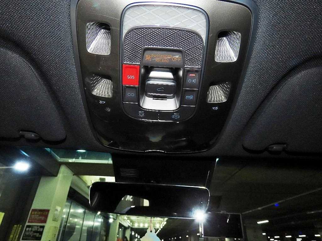 Genesis GV70 2023 Blanco - Importación desde Corea - HF Imports Iquique - Foto 13