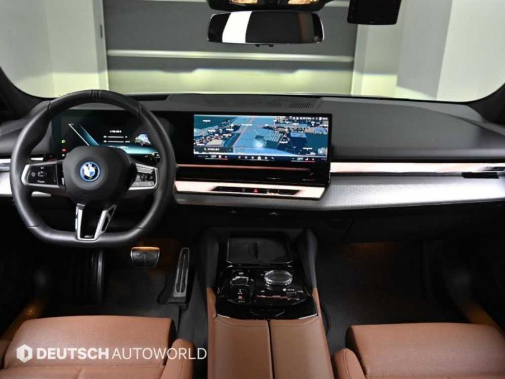 BMW 5 Series - Vista 7