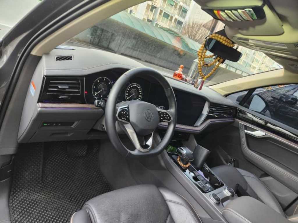 Volkswagen Touareg - Vista 5