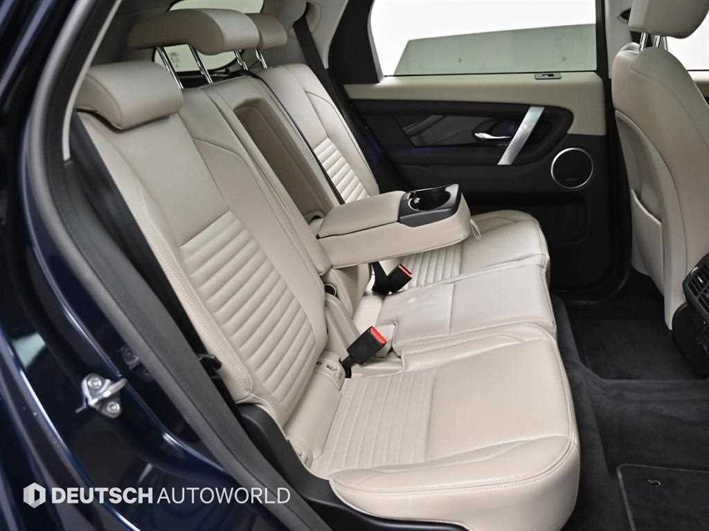 Land Rover Discovery Sports - Vista 12