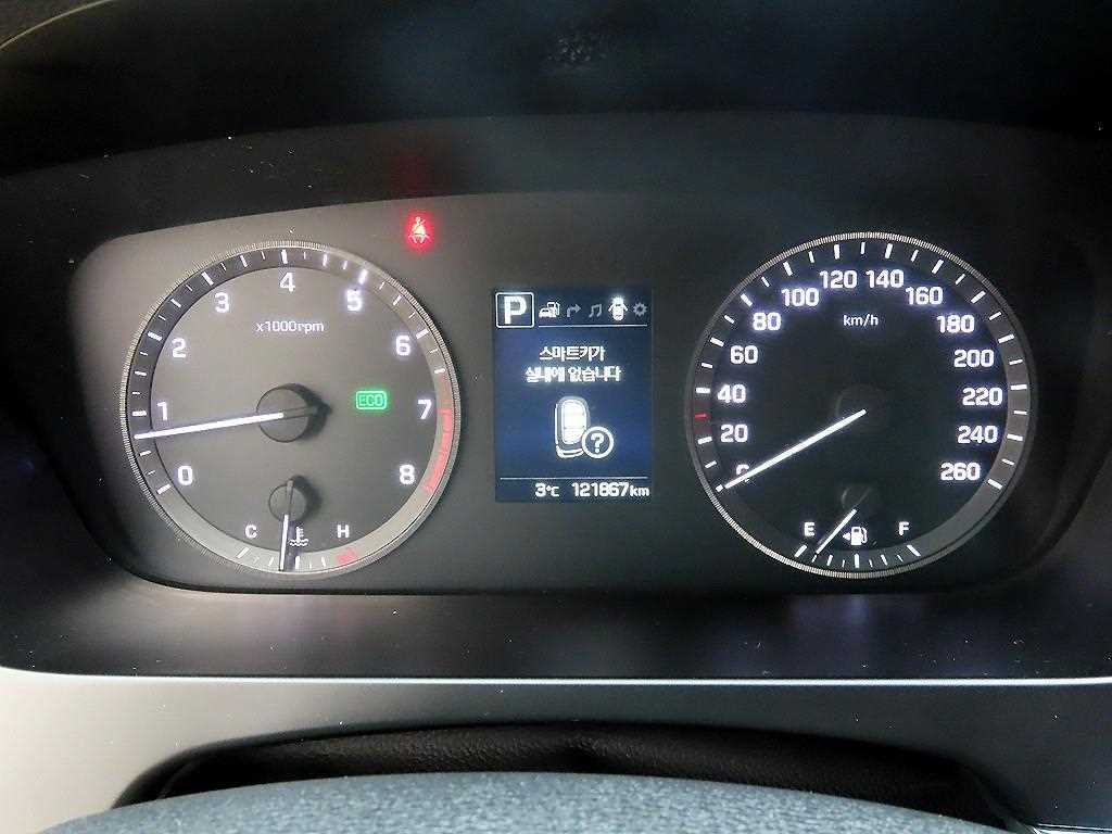 HYUNDAI Sonata - Vista 9