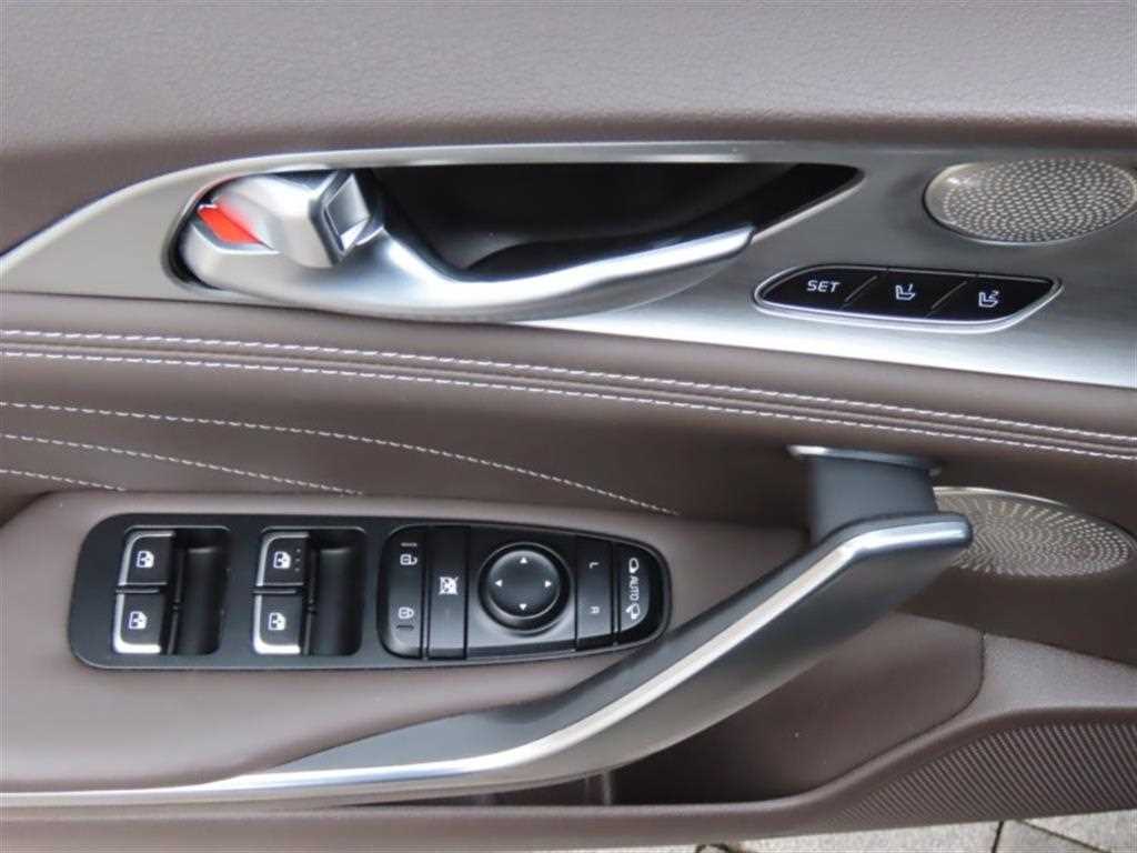 KIA Stinger - Vista 12