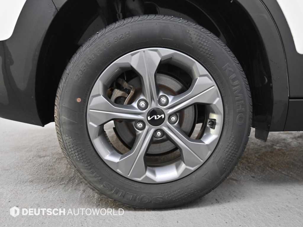 KIA Seltos - Vista 5