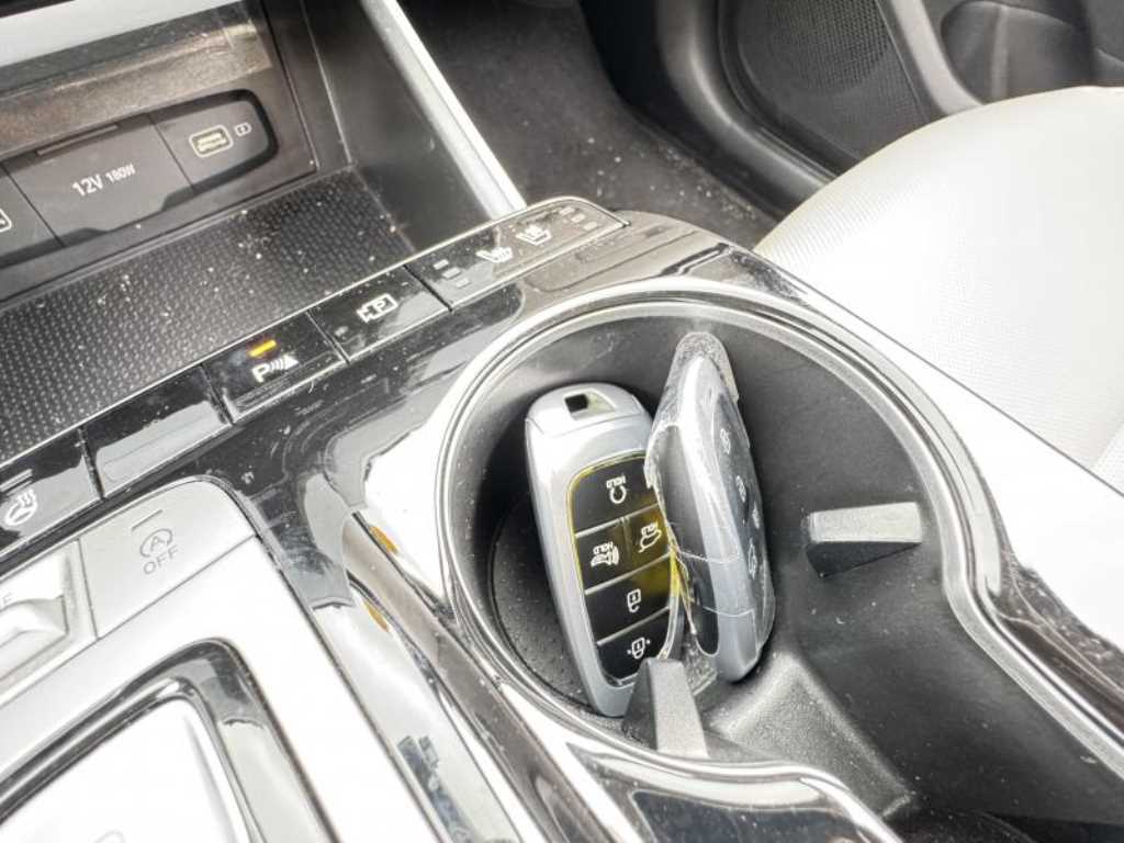 HYUNDAI Tucson - Vista 11