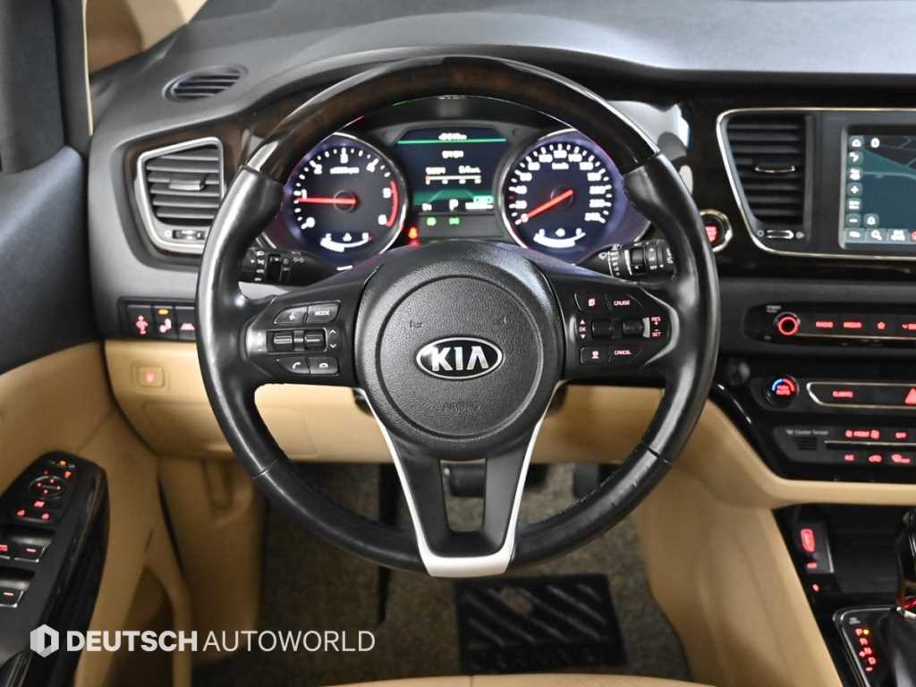 KIA Carnival 2019 Negro - Importación desde Corea - HF Imports Iquique - Foto 13