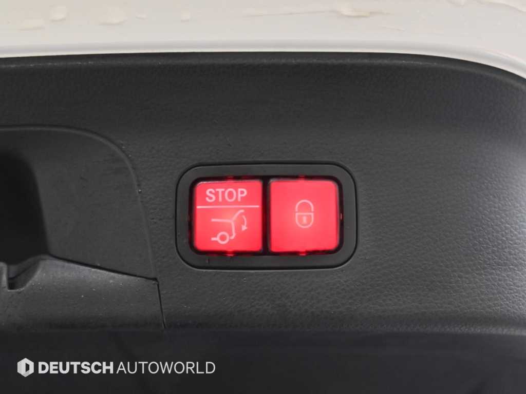 Mercedes Benz GLC Class 2021 Blanco - Importación desde Corea - HF Imports Iquique - Foto 20