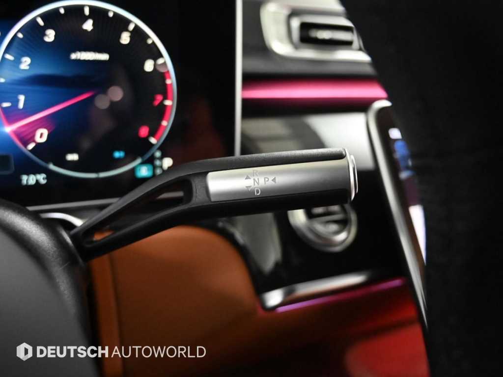 Mercedes Benz S Class - Vista 9