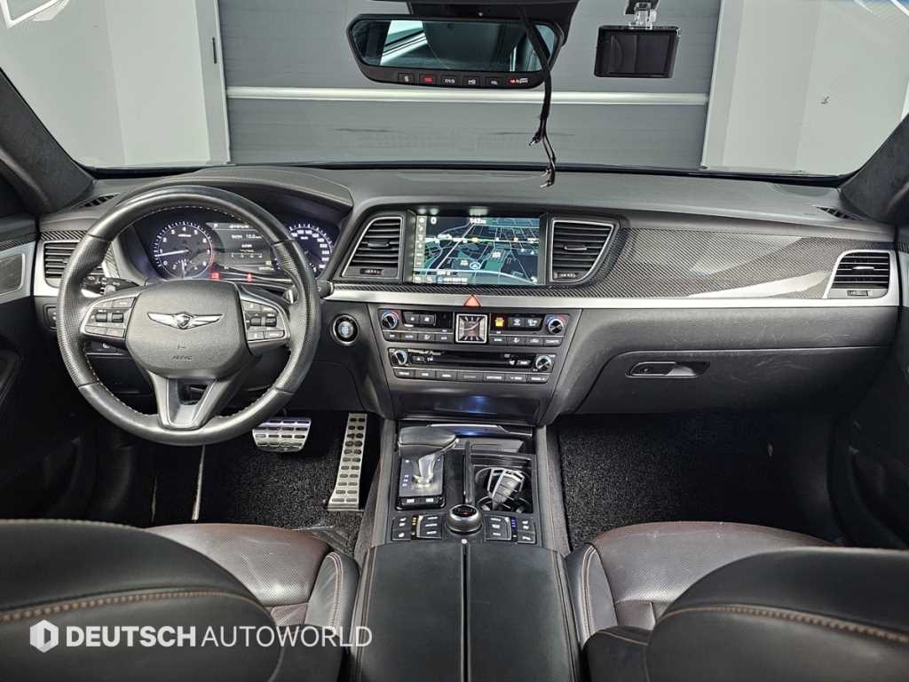 Genesis G80 - Vista 7