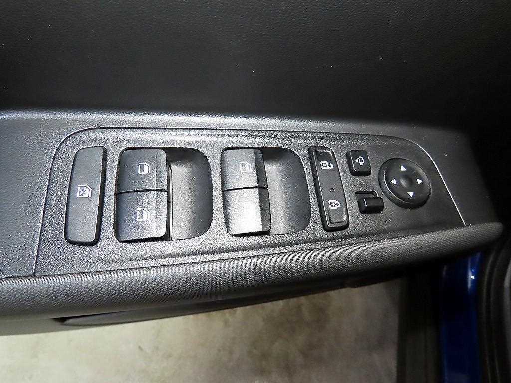 HYUNDAI Casper - Vista 12