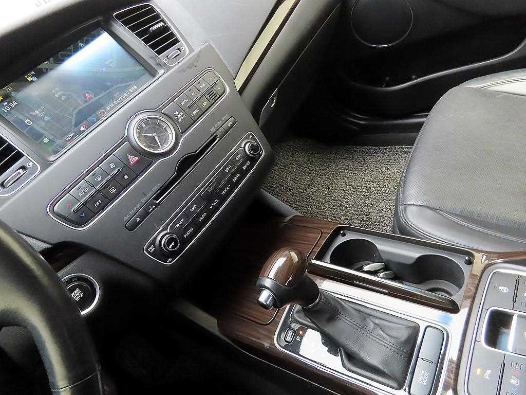 KIA K7 2015 Blanco - Importación desde Corea - HF Imports Iquique - Foto 17