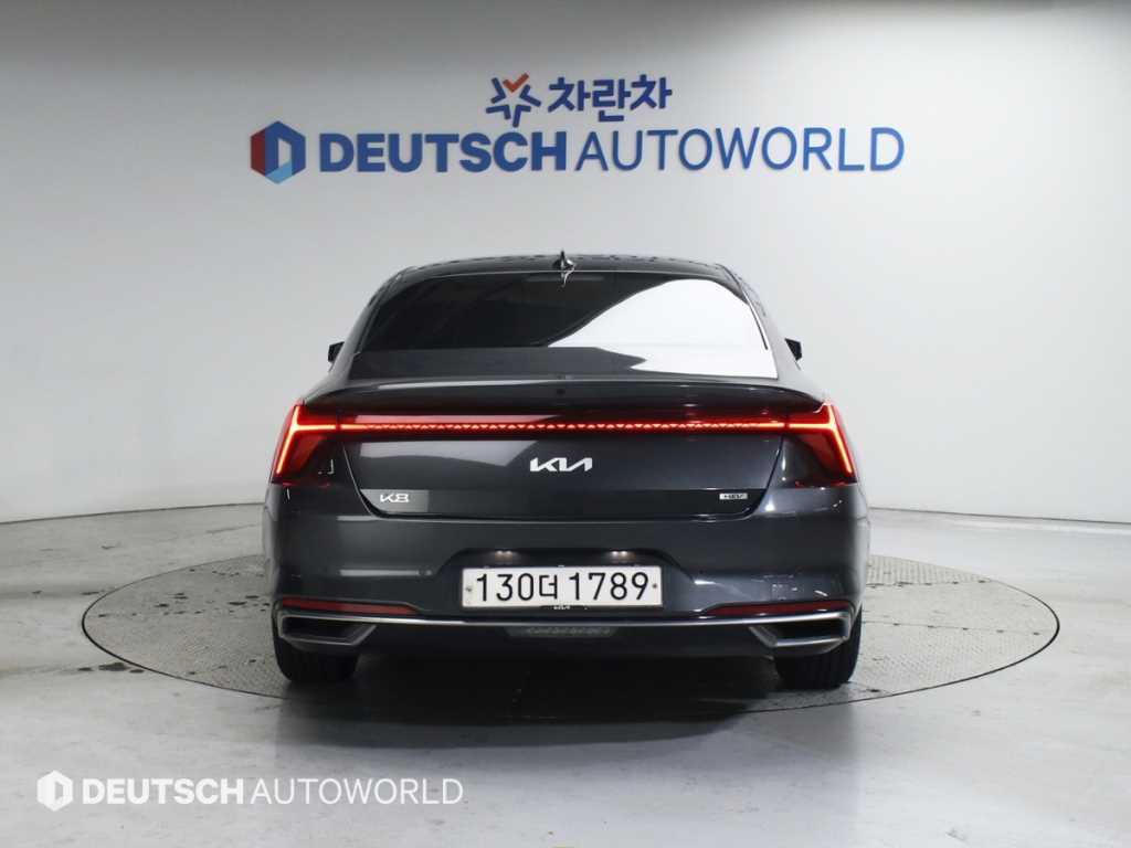 KIA K8 - Vista 4