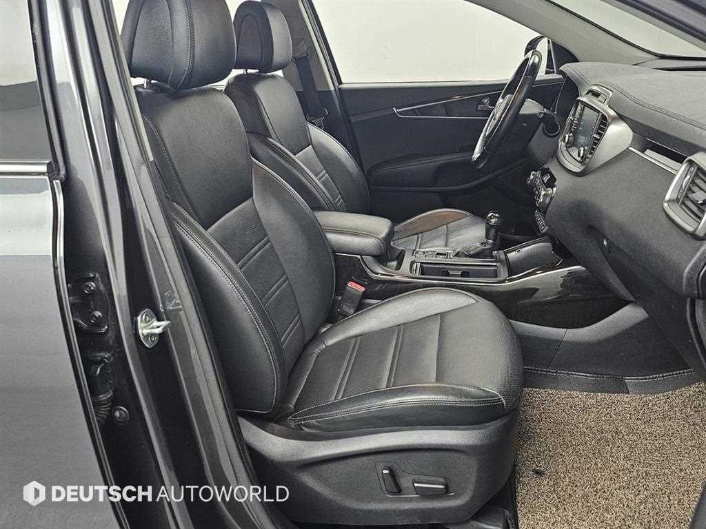 KIA Sorento - Vista 10