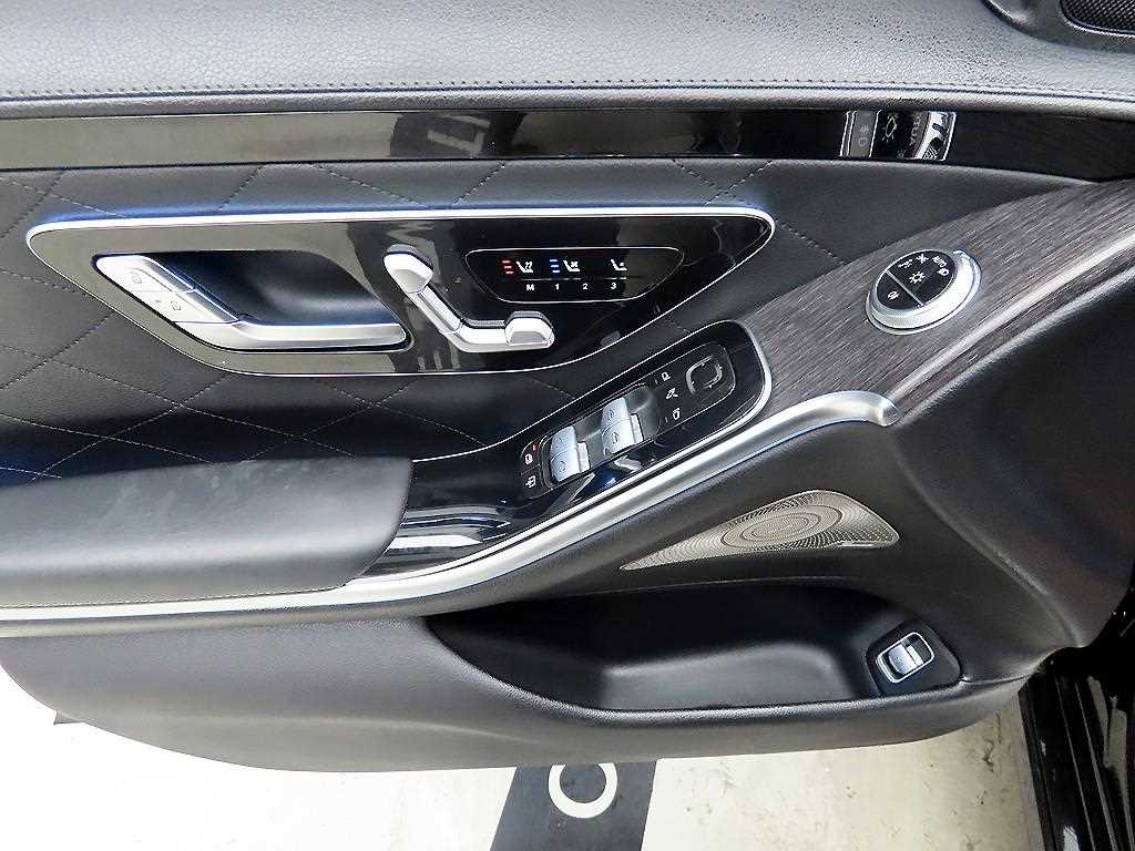 Mercedes Benz S Class - Vista 11