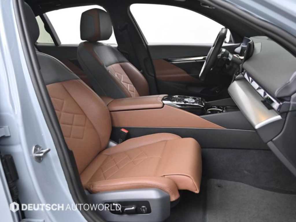 BMW 5 Series - Vista 10