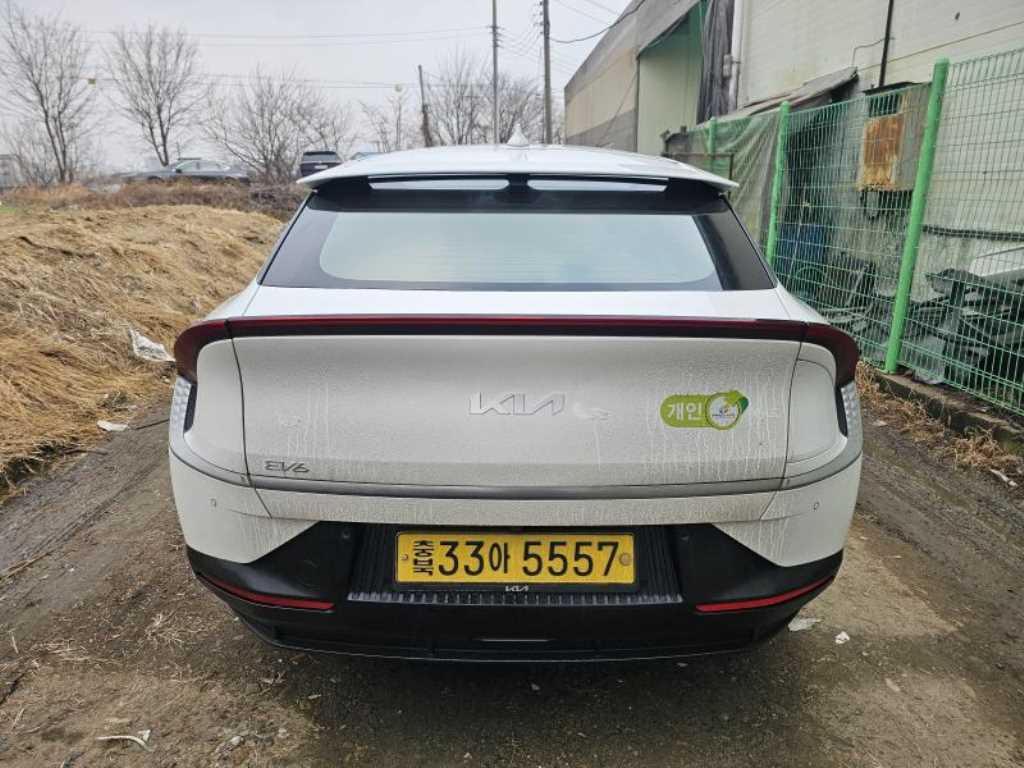 KIA EV6 - Vista 5