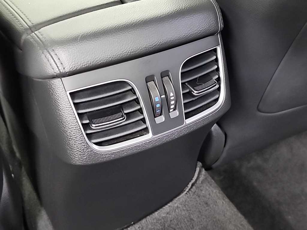 HYUNDAI Genesis 2014 Negro - Importación desde Corea - HF Imports Iquique - Foto 13