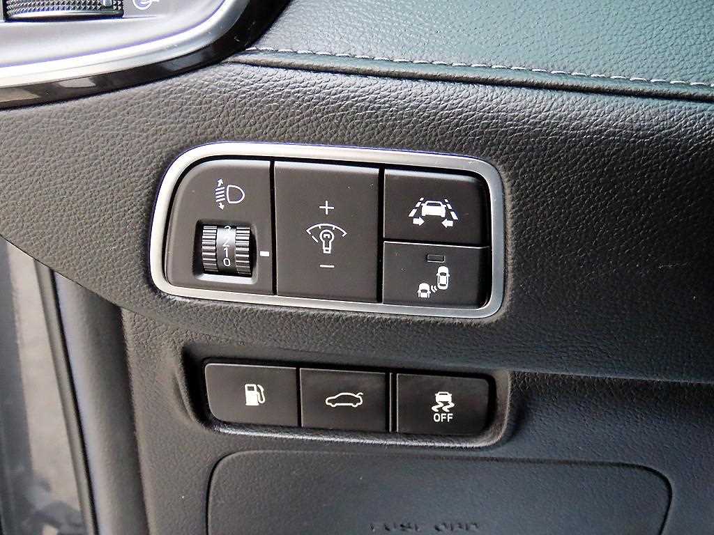 HYUNDAI Grandeur - Vista 12